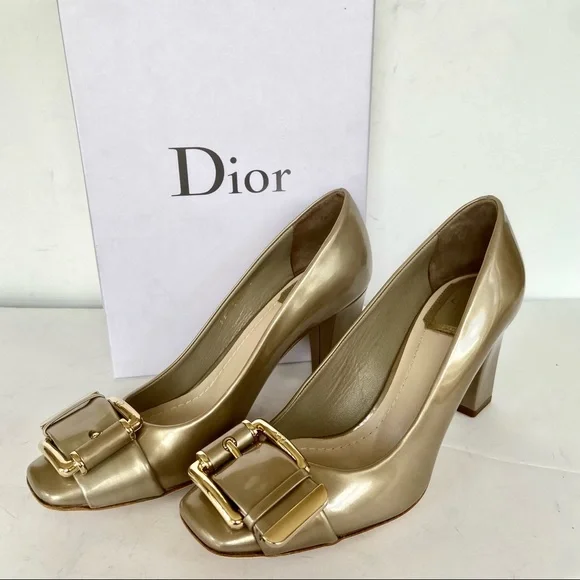 Christian Dior metallic beige buckle heels 37.5 - Picture 4 of 16